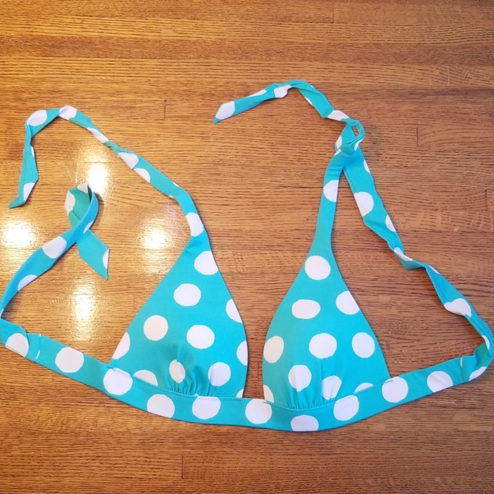 NWOT Victoria Secret Polka Dot Bikini Top